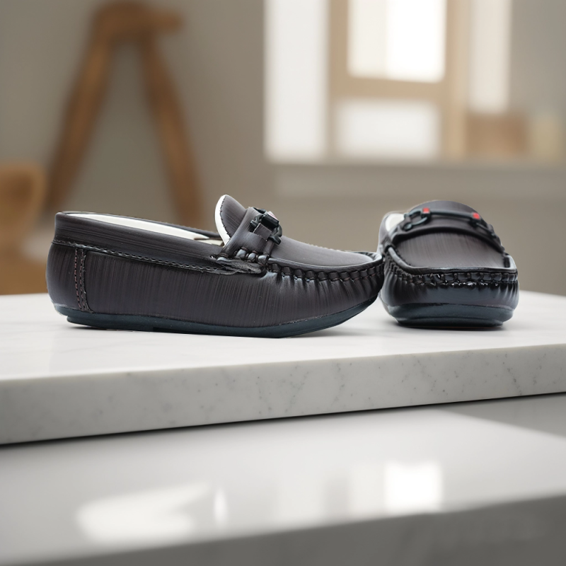 Slip On fashion Round Toe Loafers for Boys - Image 5